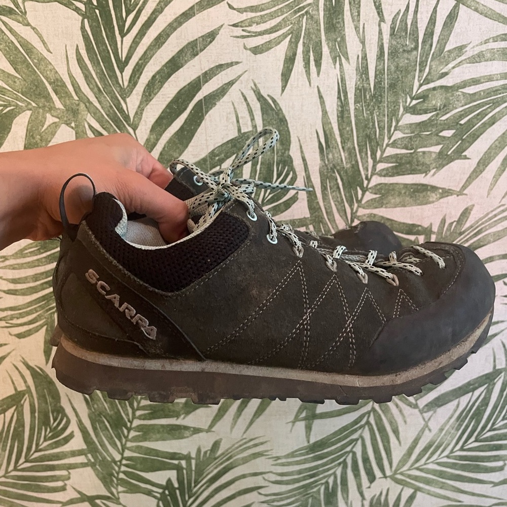 Scarpa Women’s Crux Approach Shoes - Shark/Blue Radiance